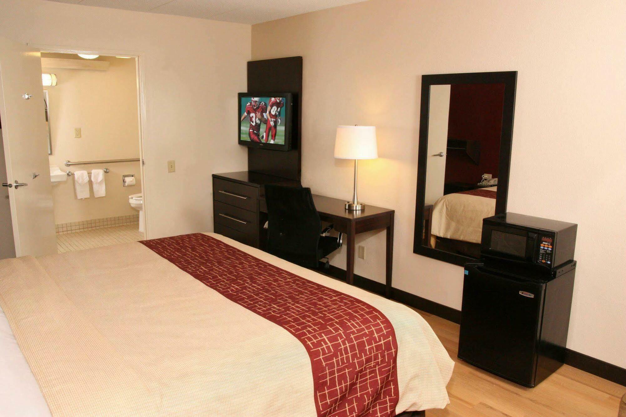 เรด รูฟ พลัส+ ออสติน เซาท์ Hotel ภายนอก รูปภาพ
